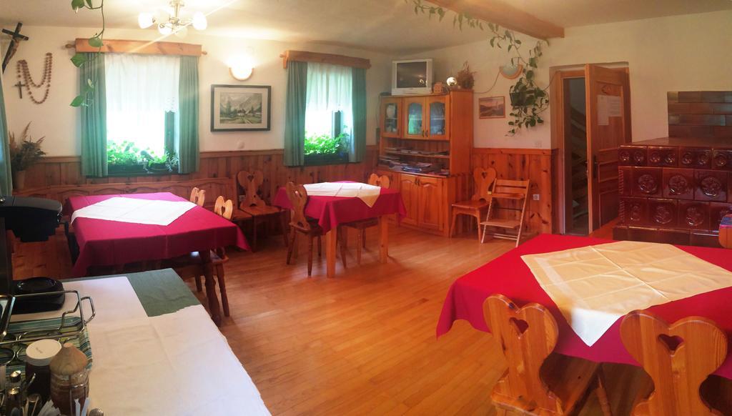 Farm Stay Juvanija Solčava Eksteriør bilde